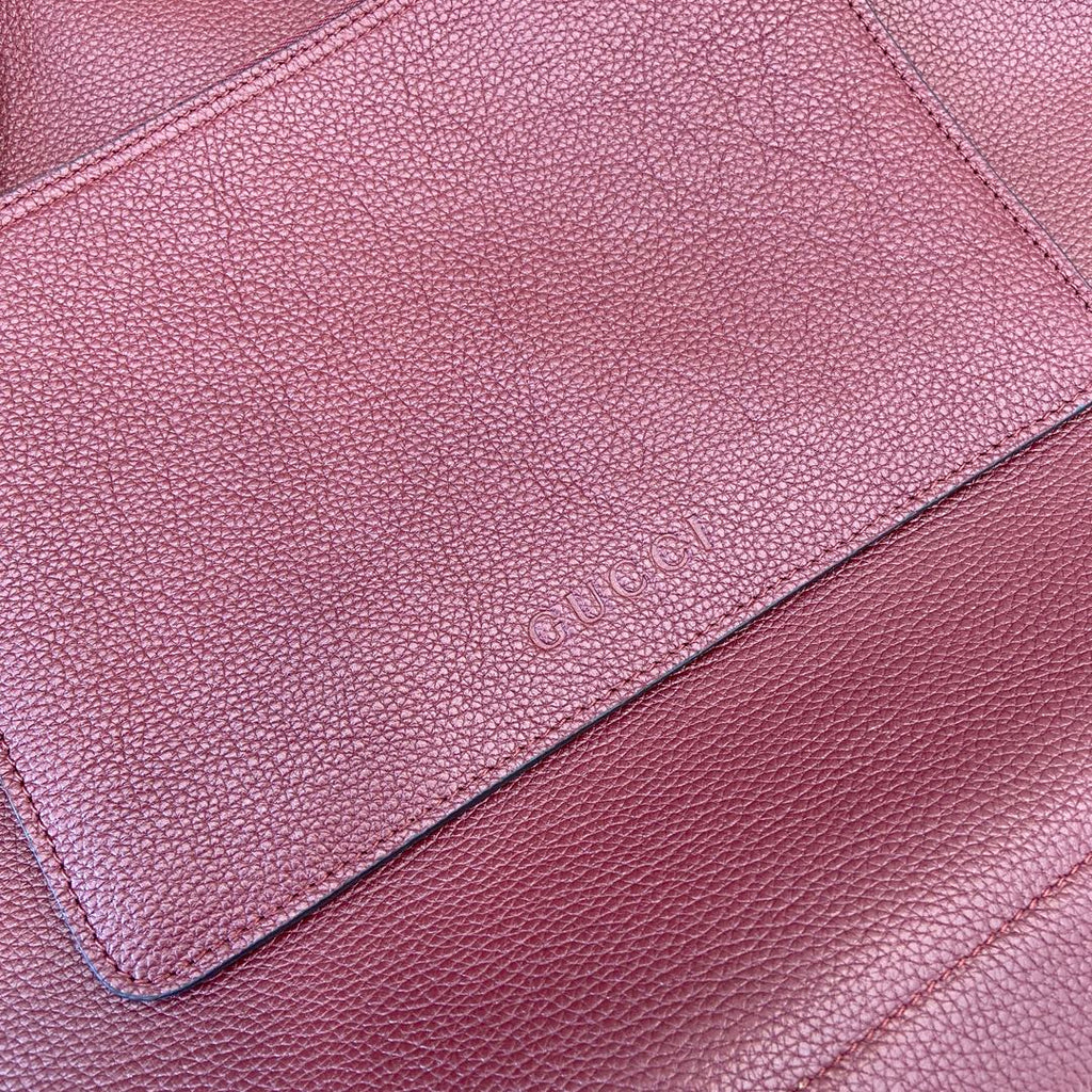 Gucci B large shoulder bag, 820169 in wine red leather
