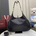 Gucci B medium shoulder bag, 834981 in black leather
