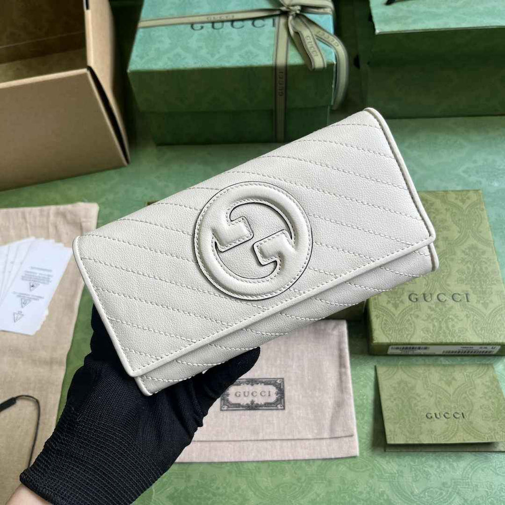 Gucci Blondie continental wallet 760302 in beige leather