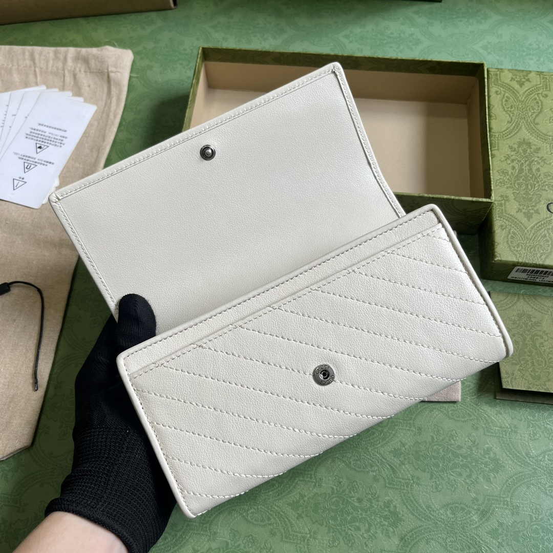 Gucci Blondie continental wallet 760302 in beige leather