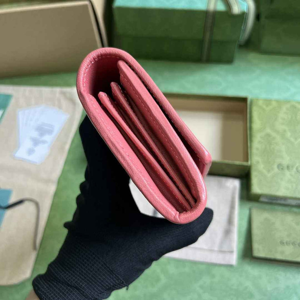 Gucci Blondie continental wallet 760302 in Pink leather