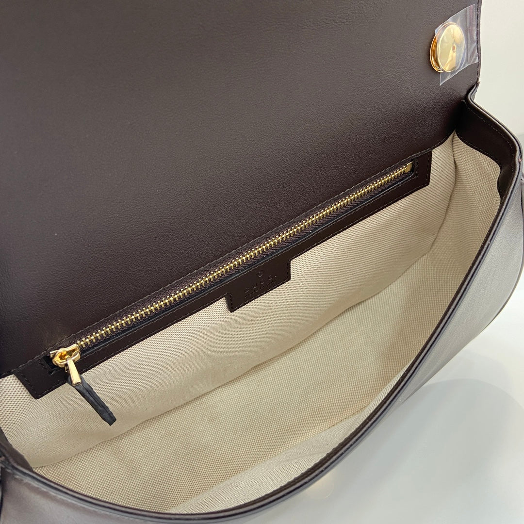 Gucci Blondie medium top handle bag 815716 in green leather