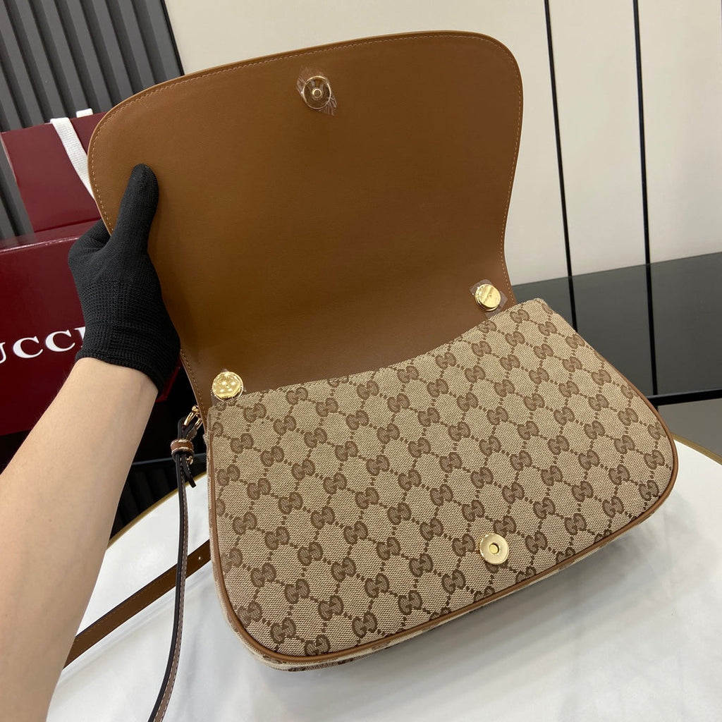 Gucci Blondie medium top handle bag 815716 in beige GG canvas