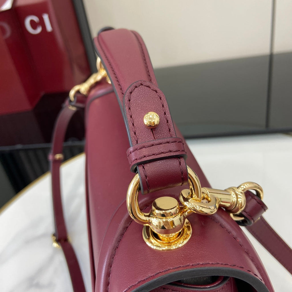 Gucci Blondie medium top handle bag 815716 in wine red leather