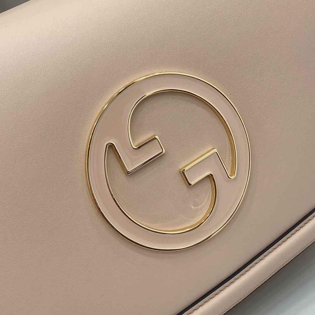 Gucci Blondie medium top handle bag 815716 in light pink leather