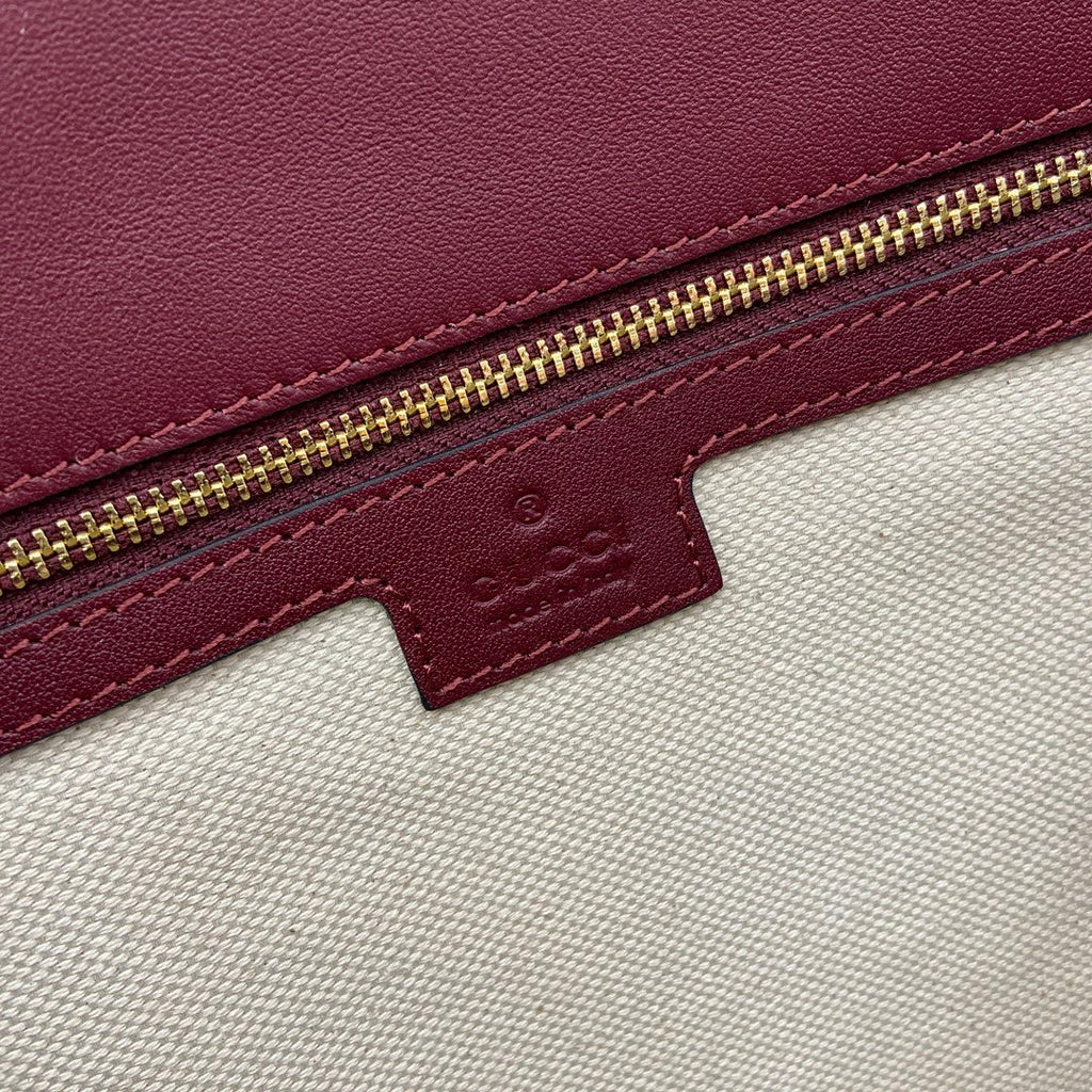 Gucci Blondie medium top handle bag 815719 in red suede