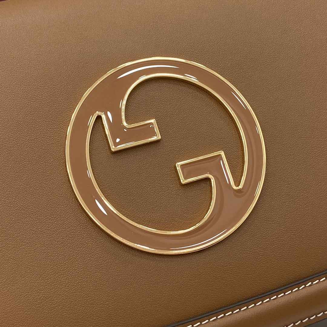 Gucci Blondie medium top handle bag 815716 in brown smooth leather