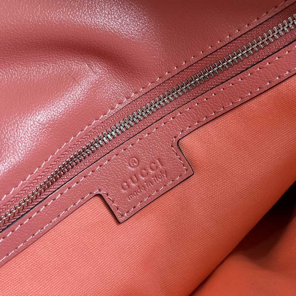Gucci Blondie medium tote bag in Pink leather 751516