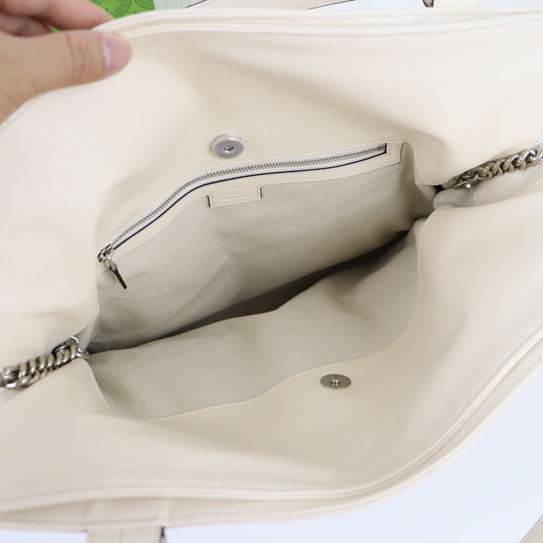 Gucci Blondie medium tote bag in White leather 751516