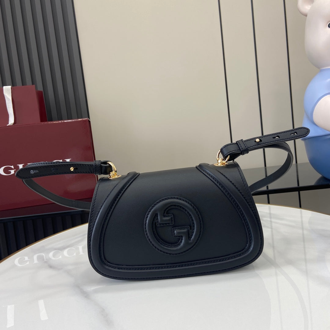 Gucci Blondie mini shoulder bag in black leather 815700