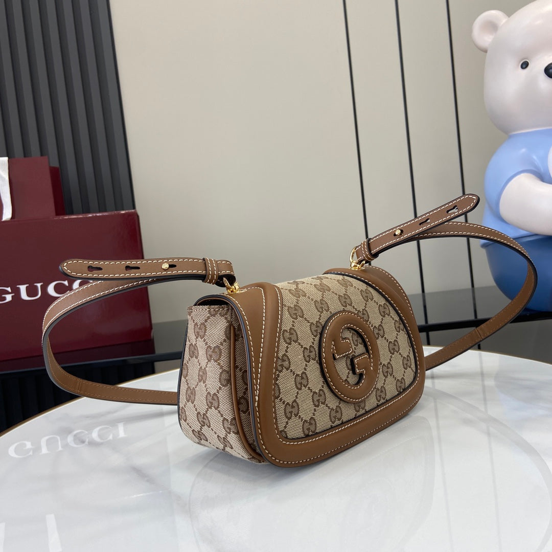 Gucci Blondie mini shoulder bag in dark brown GG canvas 815700
