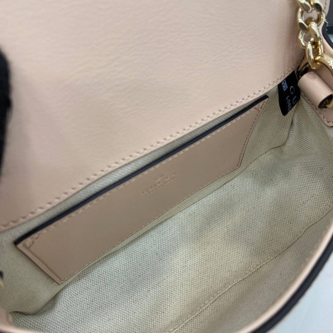 Gucci Blondie mini shoulder bag in light pink leather ‎815711