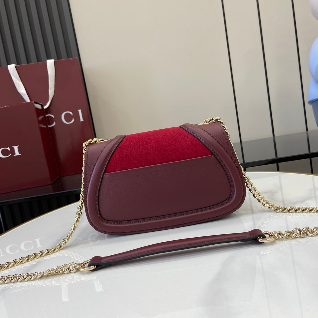 Gucci Blondie mini shoulder bag in red suede ‎815711