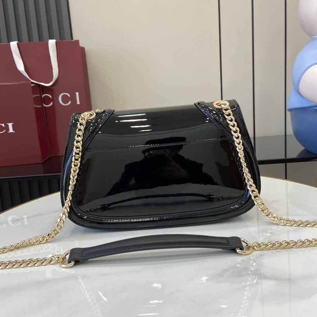 Gucci Blondie mini shoulder bag in black patent ‎815711