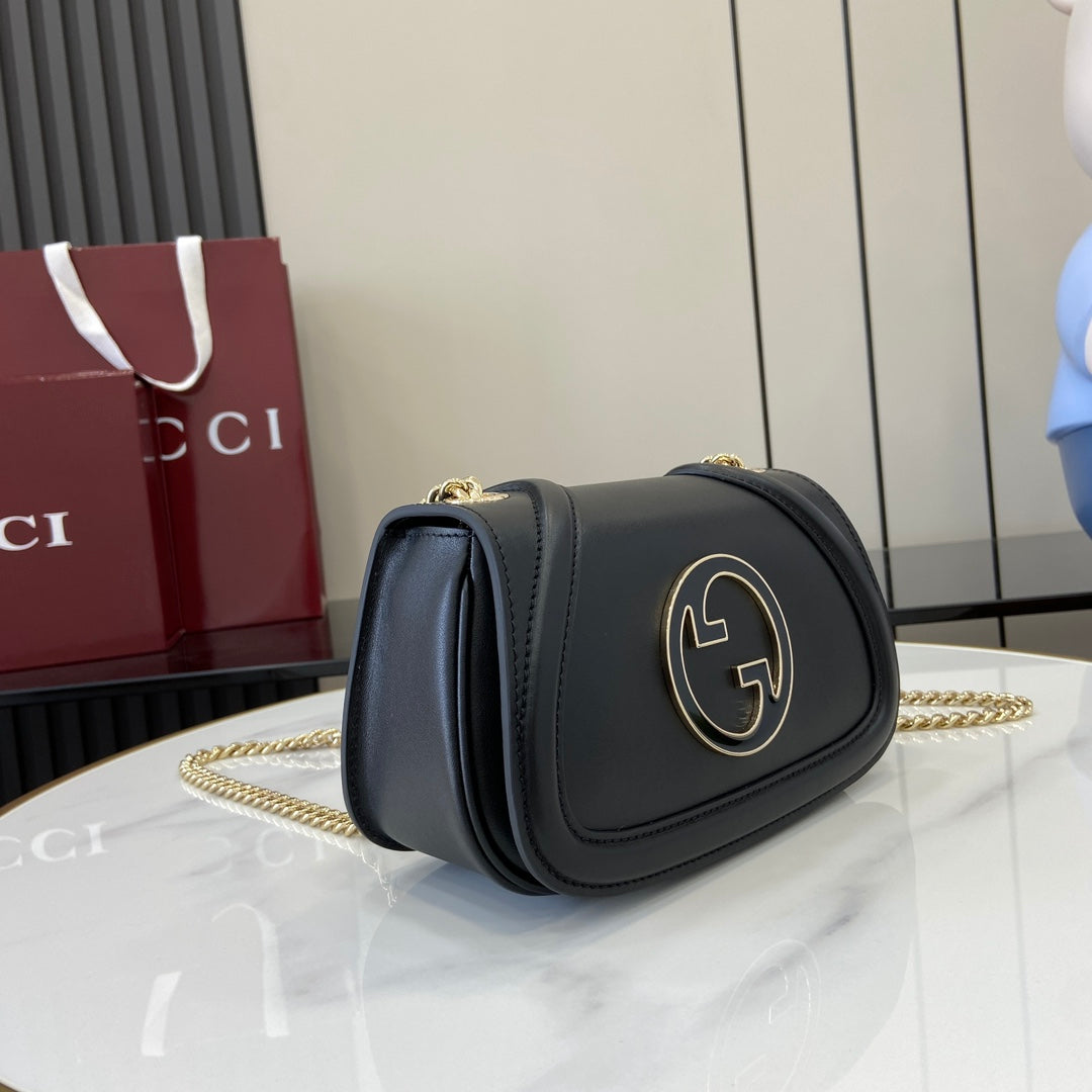 Gucci Blondie mini shoulder bag in black leather ‎815711