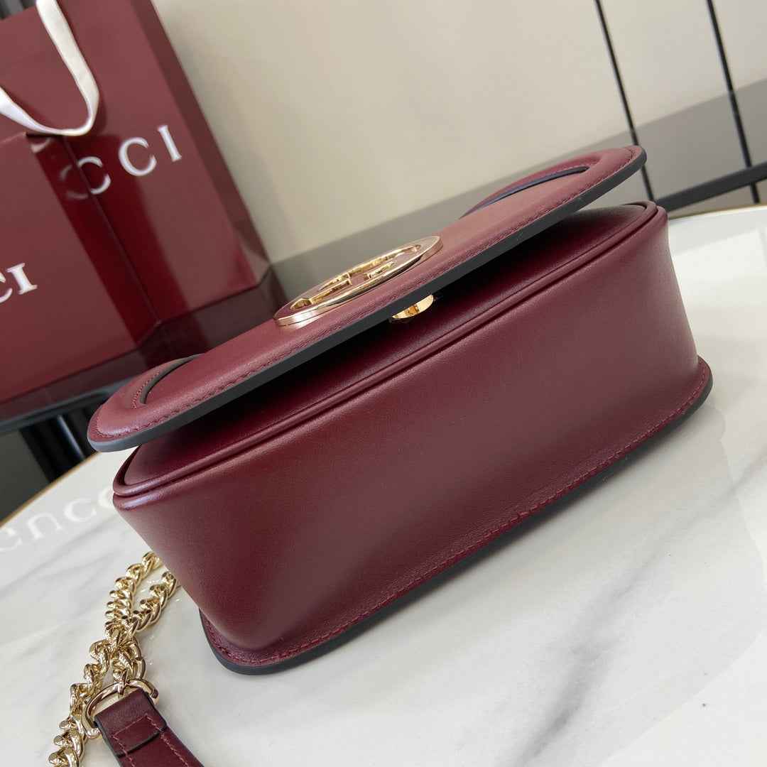 Gucci Blondie mini shoulder bag in red leather ‎815711