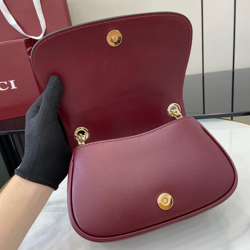 Gucci Blondie mini shoulder bag in red leather ‎815711