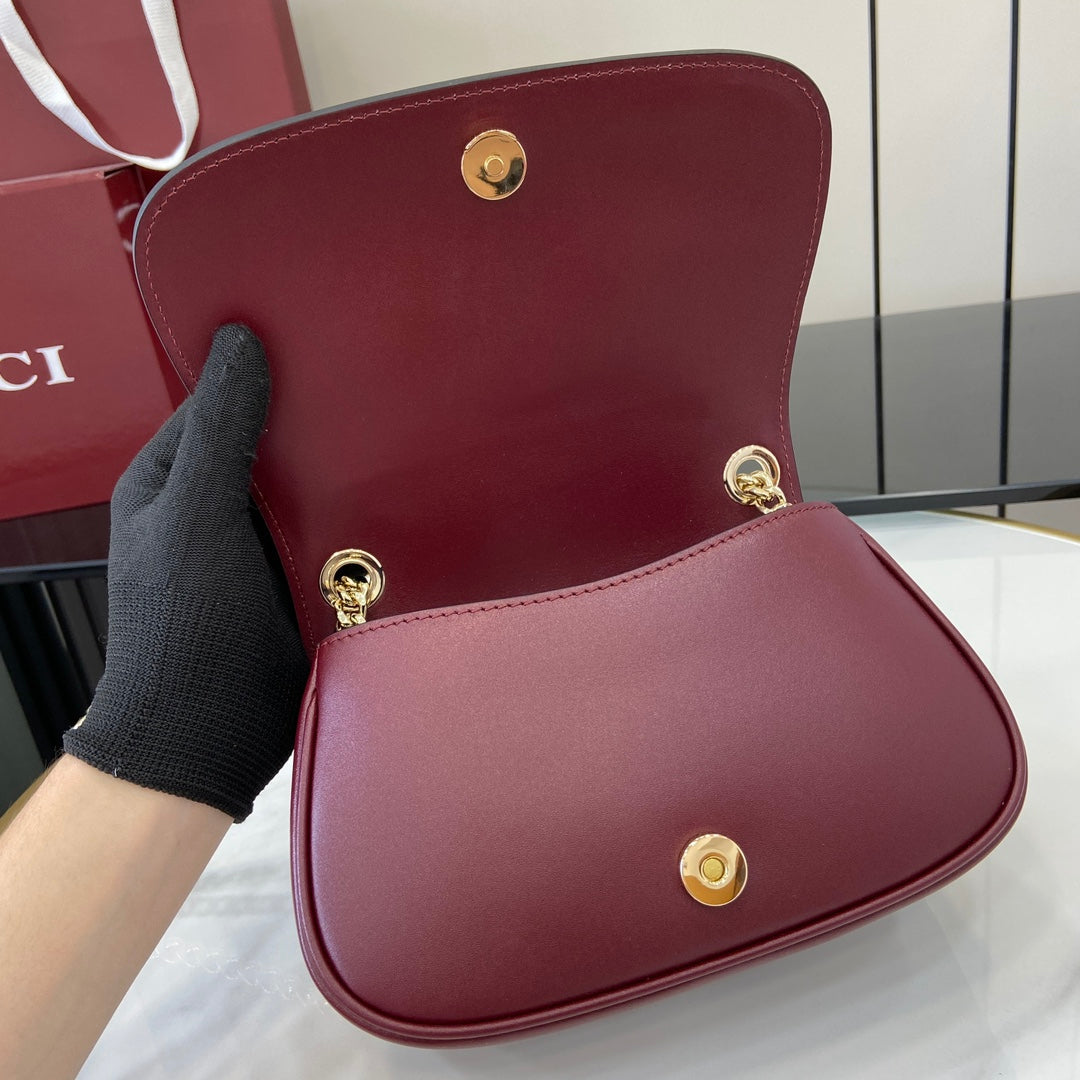 Gucci Blondie mini shoulder bag in red leather ‎815711