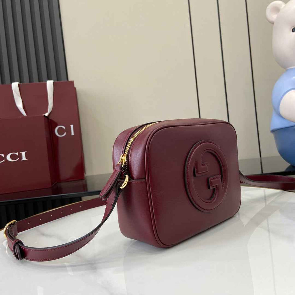 Gucci Blondie mini shoulder bag in red leather 820429