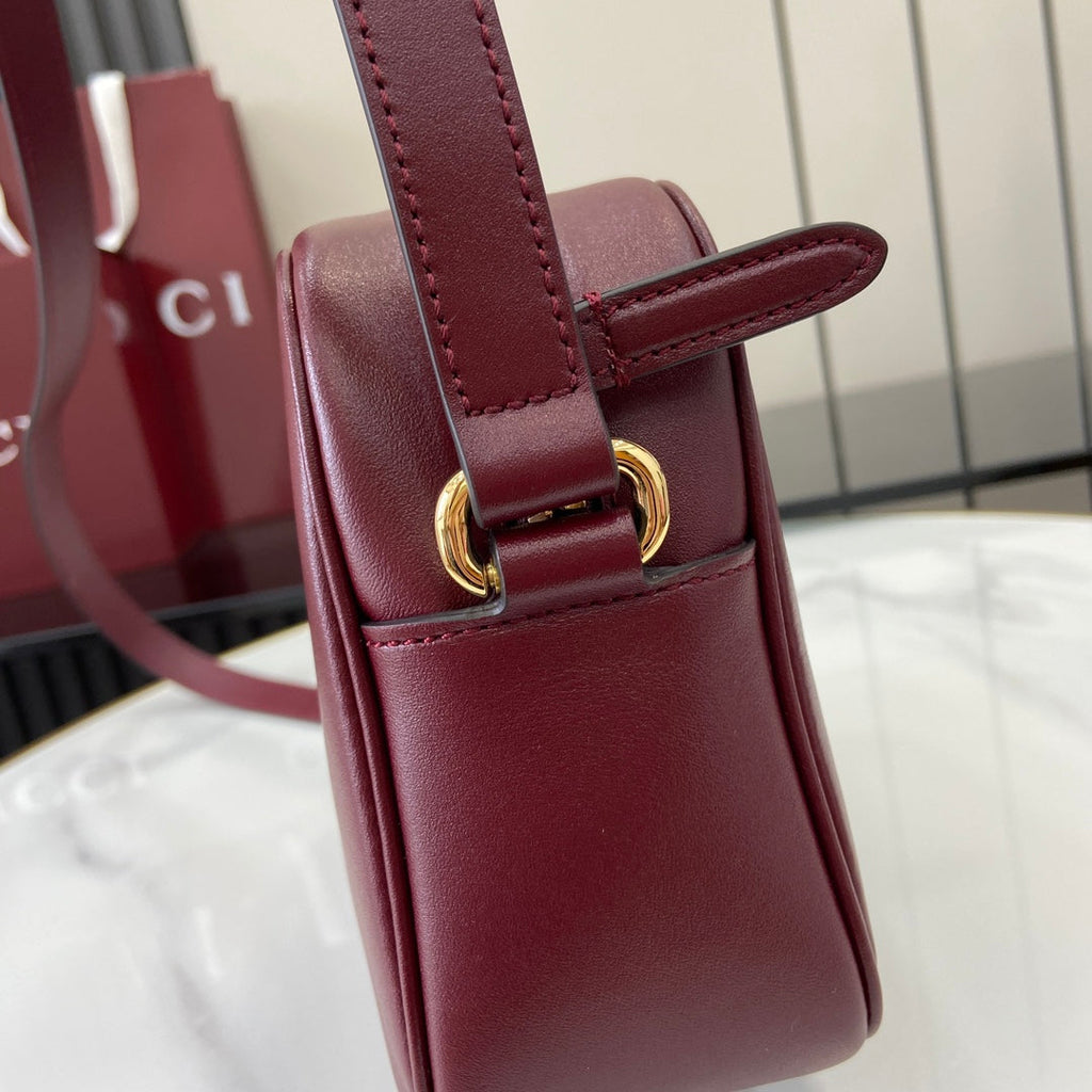 Gucci Blondie mini shoulder bag in red leather 820429