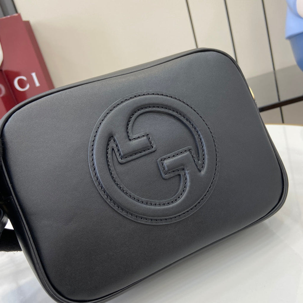 Gucci Blondie mini shoulder bag in black leather 820429