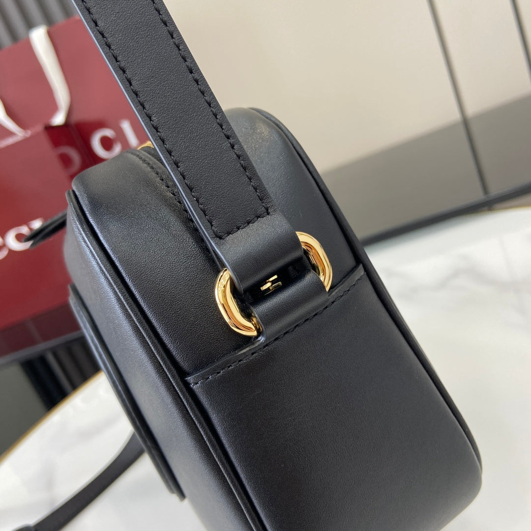 Gucci Blondie mini shoulder bag in black leather 820429