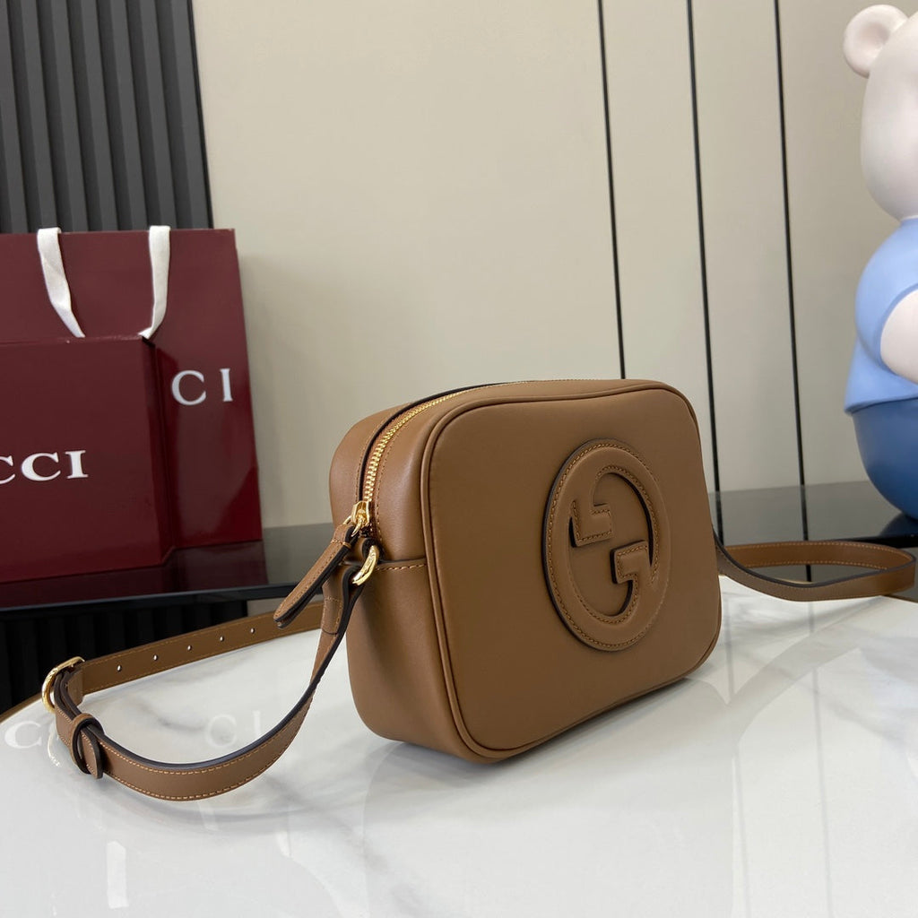 Gucci Blondie mini shoulder bag in brown leather 820429