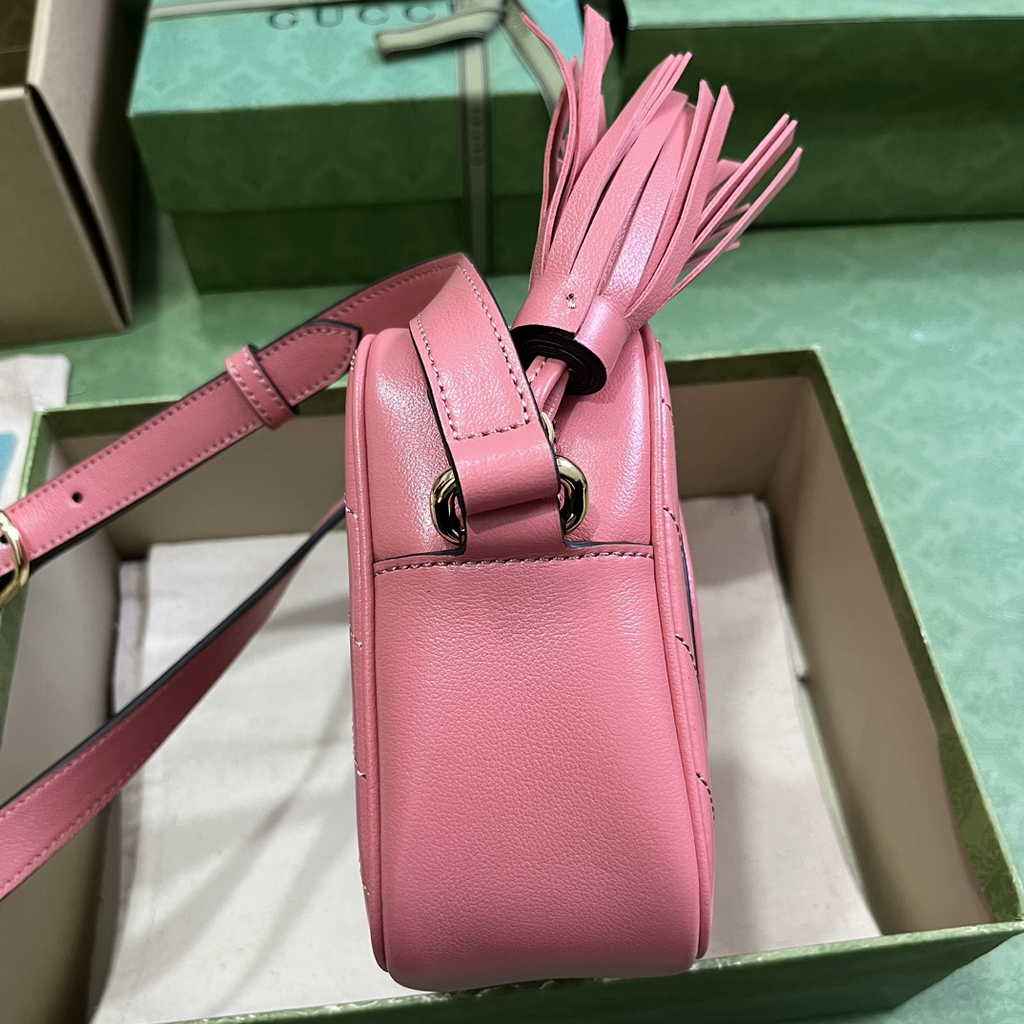 Gucci Blondie small shoulder bag in Pink leather 742360
