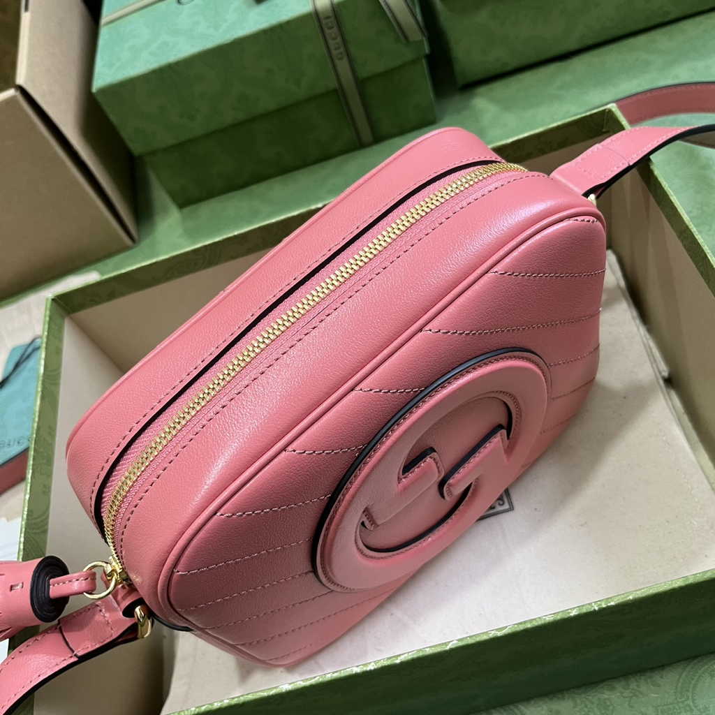 Gucci Blondie small shoulder bag in Pink leather 742360
