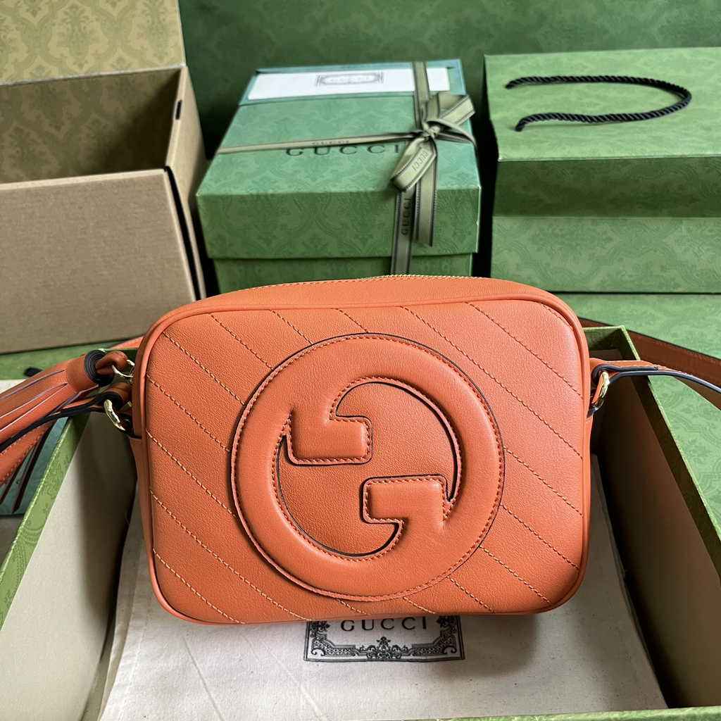 Gucci Blondie small shoulder bag in orange leather 742360