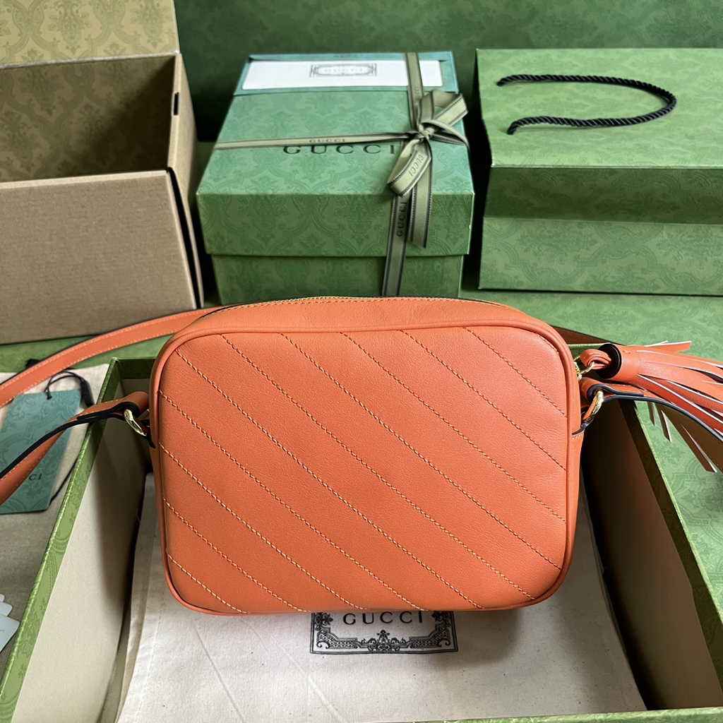 Gucci Blondie small shoulder bag in orange leather 742360