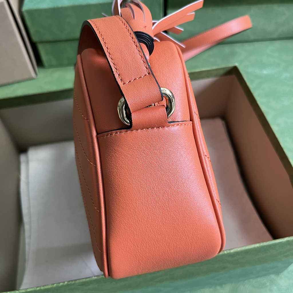 Gucci Blondie small shoulder bag in orange leather 742360
