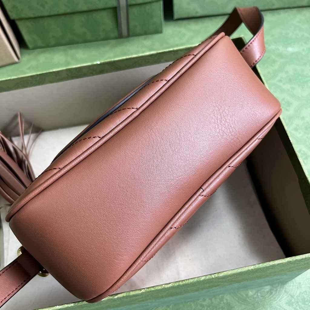 Gucci Blondie small shoulder bag in brown leather 742360