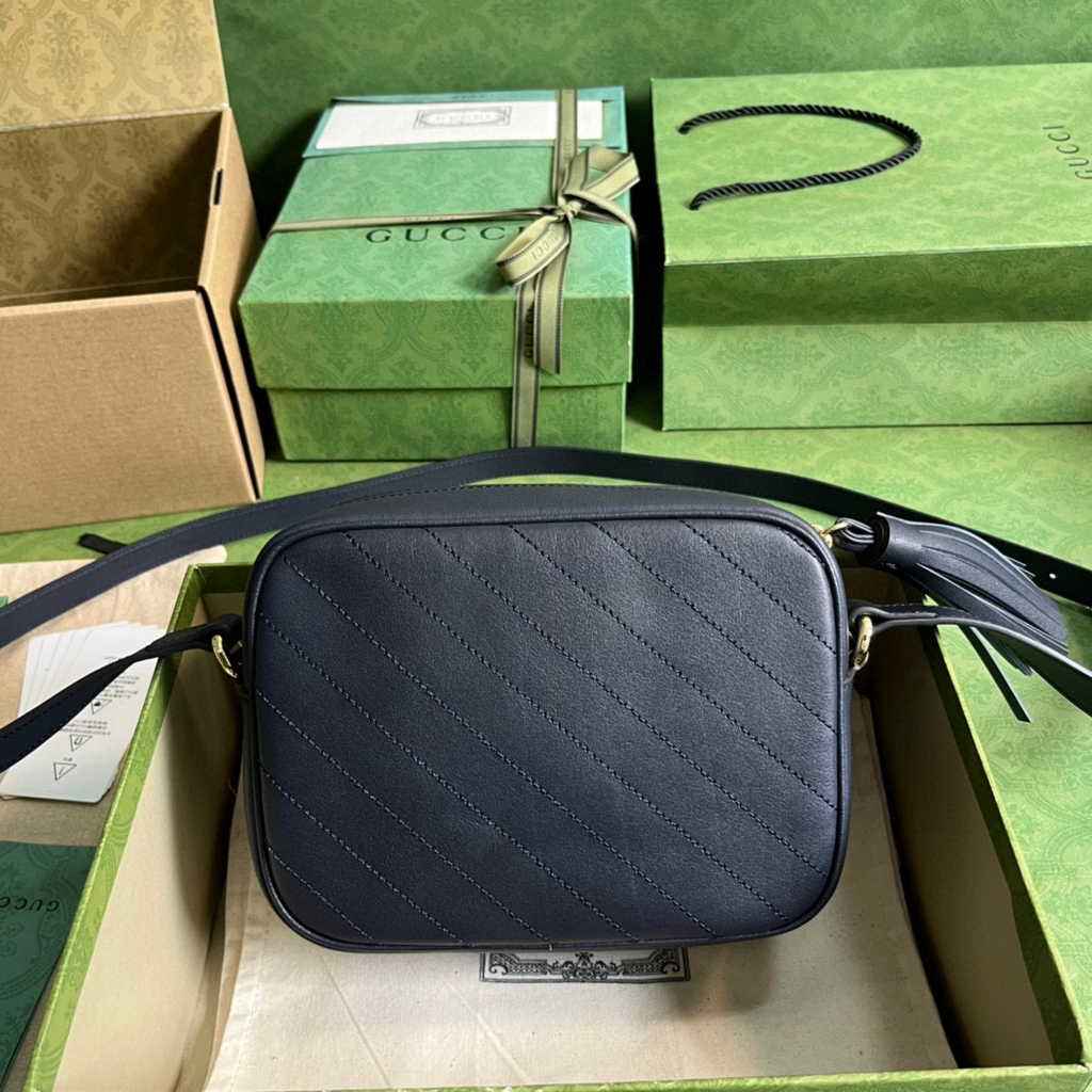 Gucci Blondie small shoulder bag in navy blue leather 742360