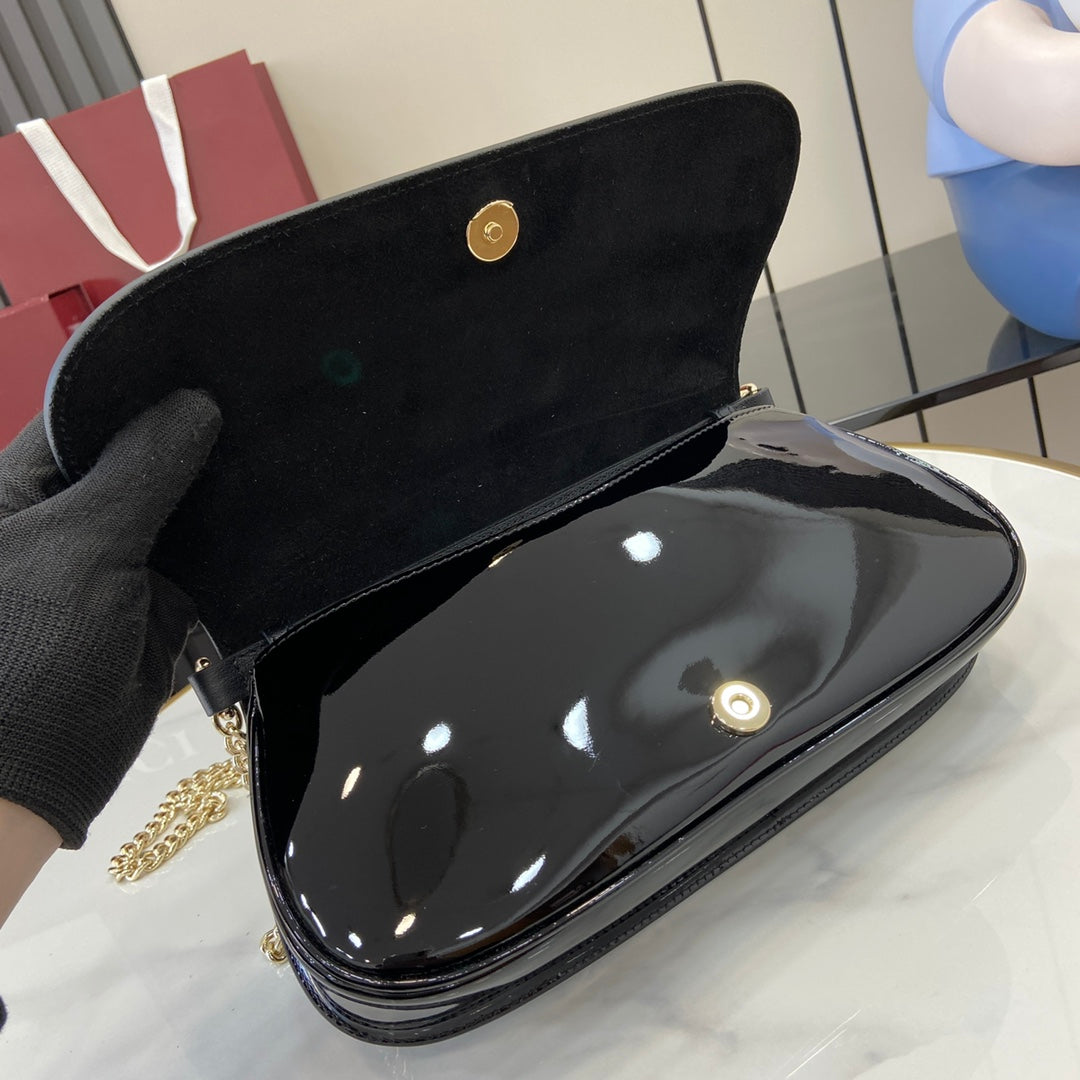 Gucci Blondie small shoulder bag in black leather 814952