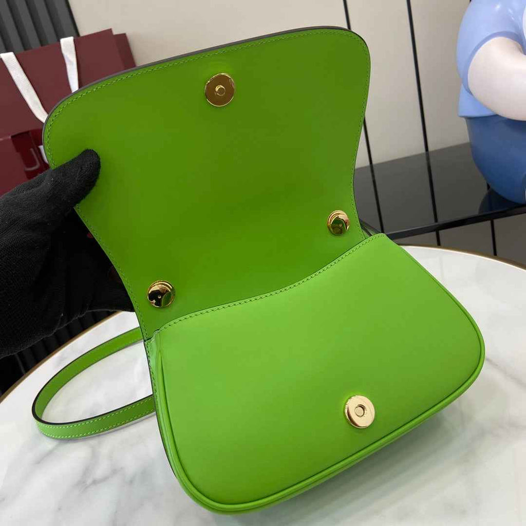 Gucci Blondie small top handle bag in green leather 815714