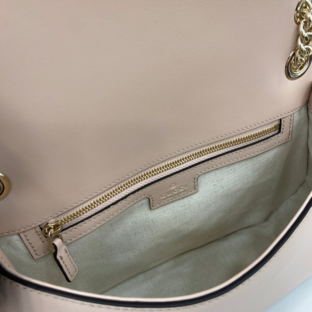 Gucci Blondie small shoulder bag in light pink leather 815715