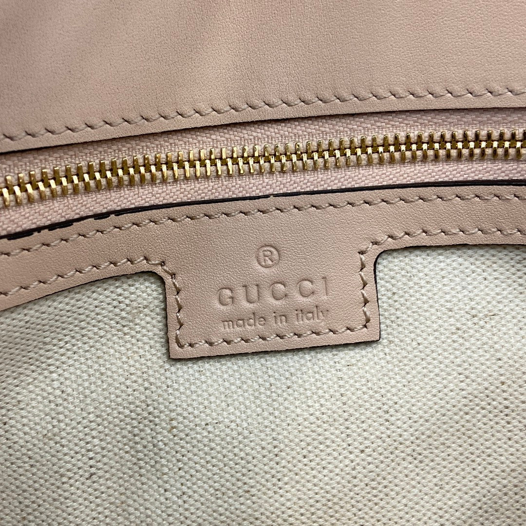Gucci Blondie small shoulder bag in light pink leather 815715