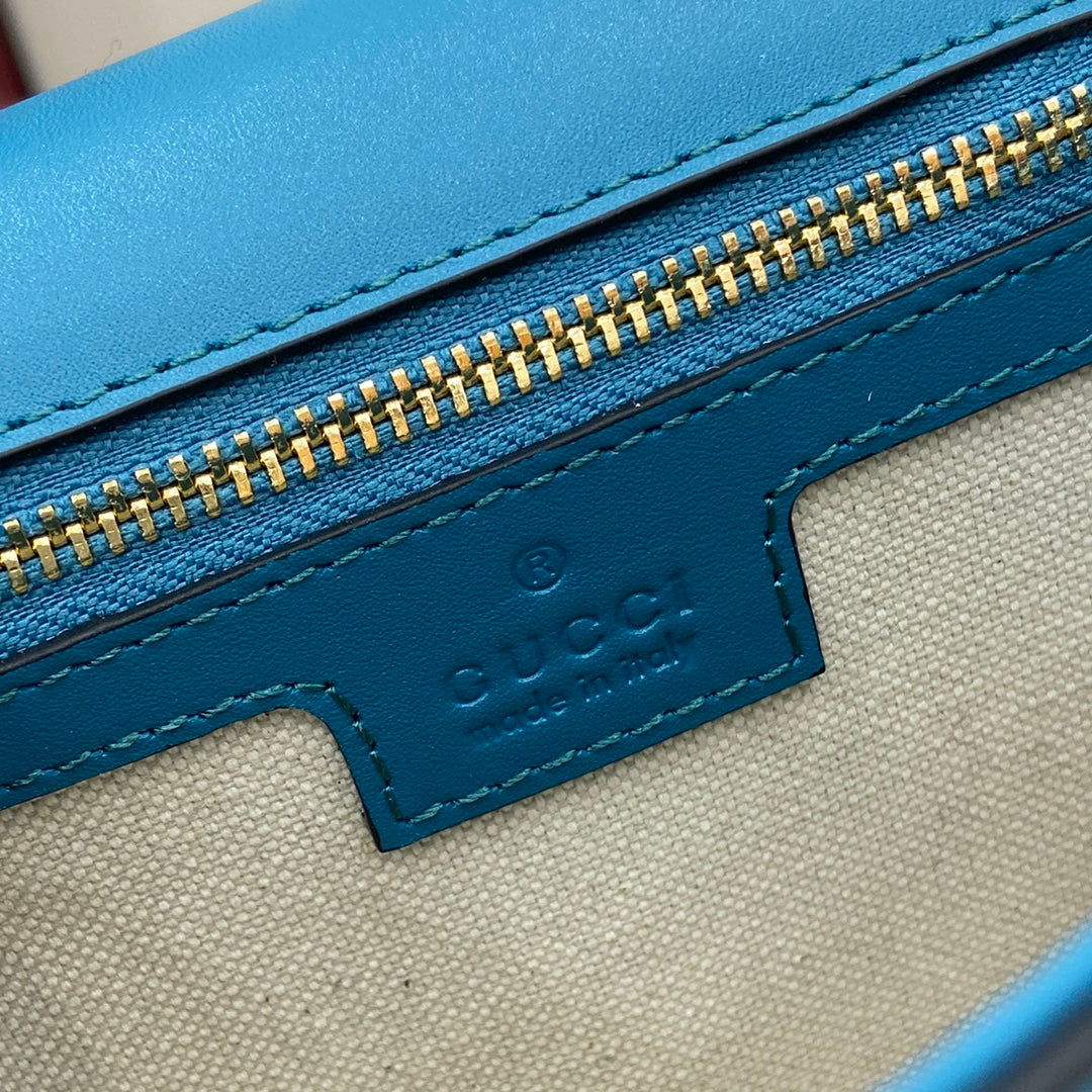 Gucci Blondie small shoulder bag in blue suede 815715
