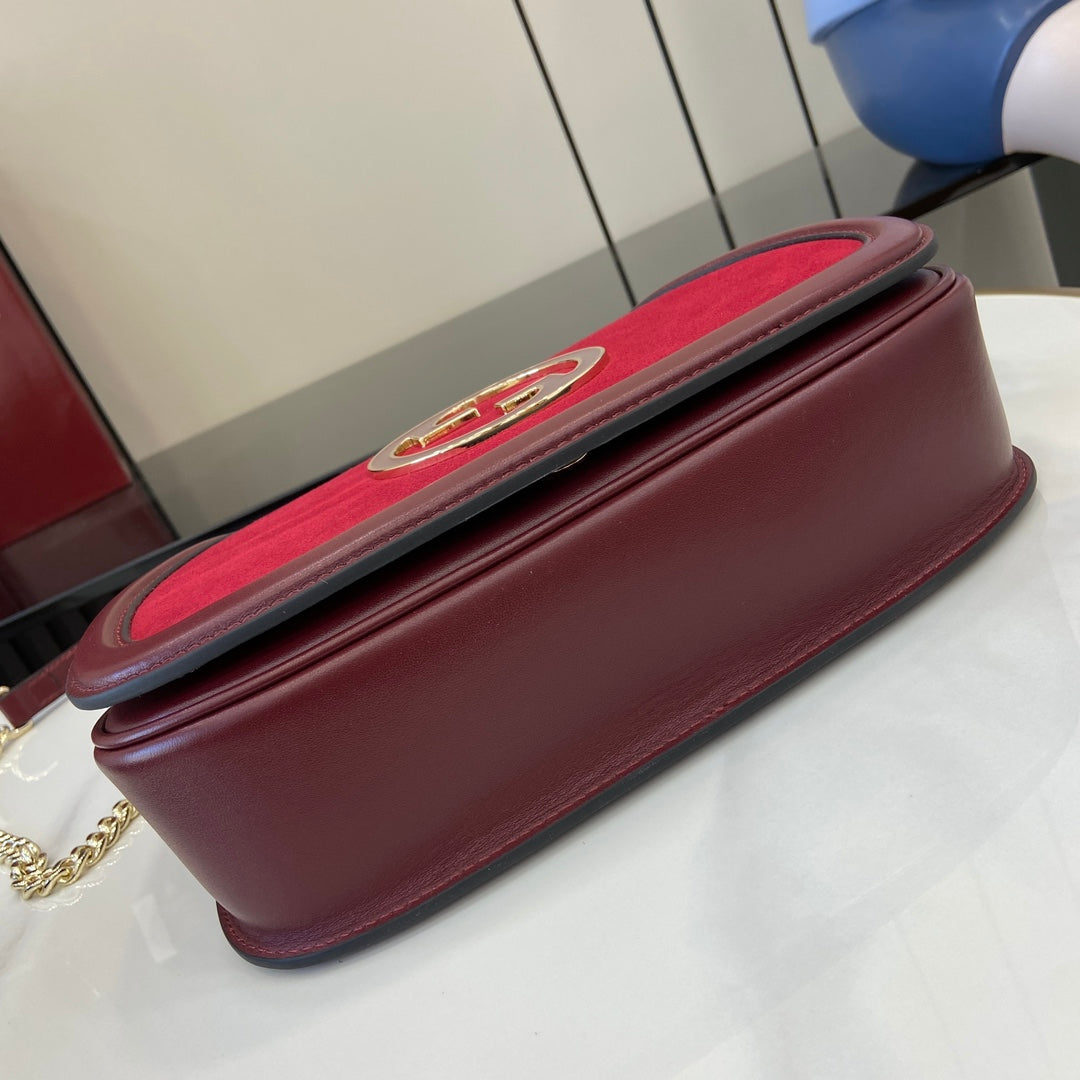Gucci Blondie small shoulder bag in red suede 815715