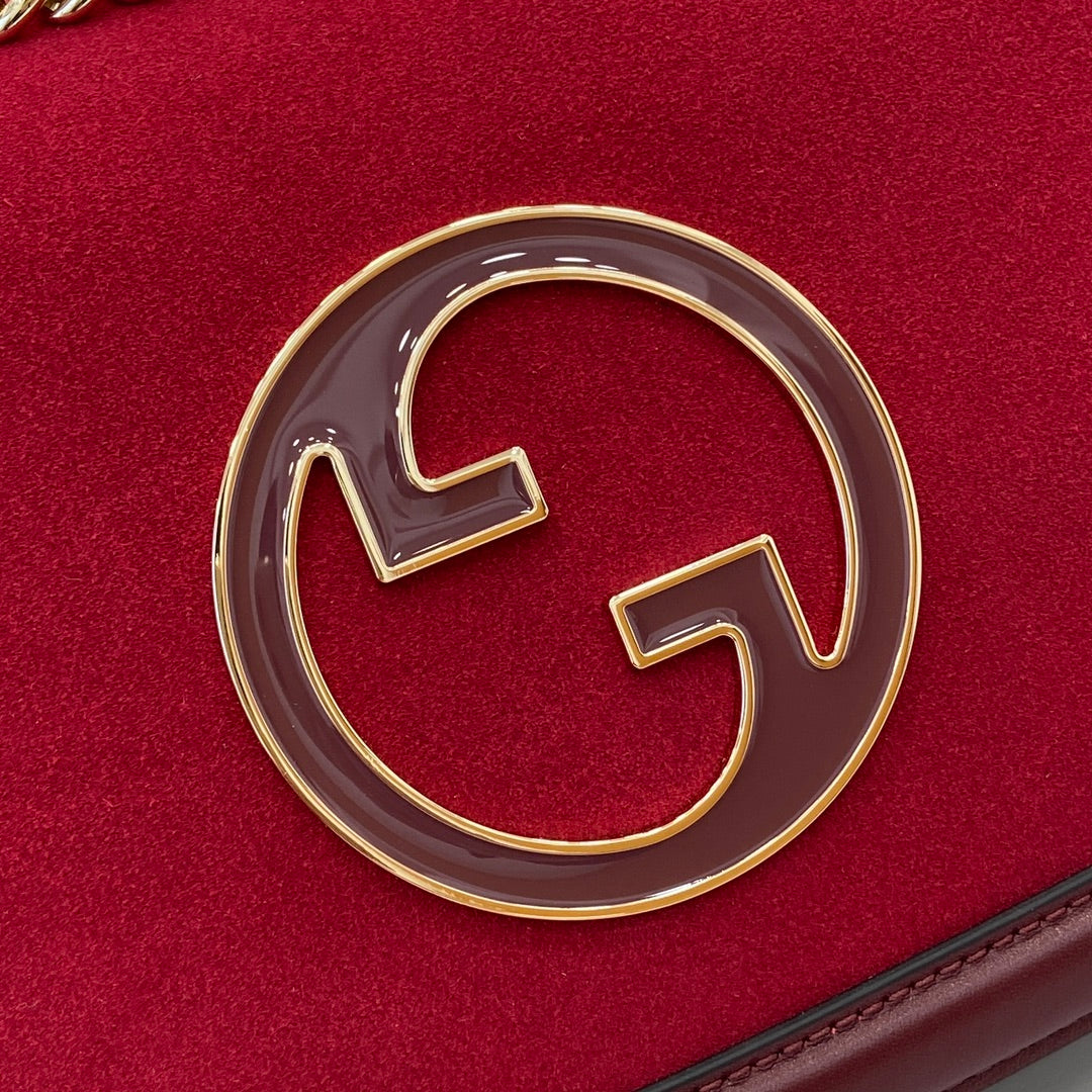 Gucci Blondie small shoulder bag in red suede 815715