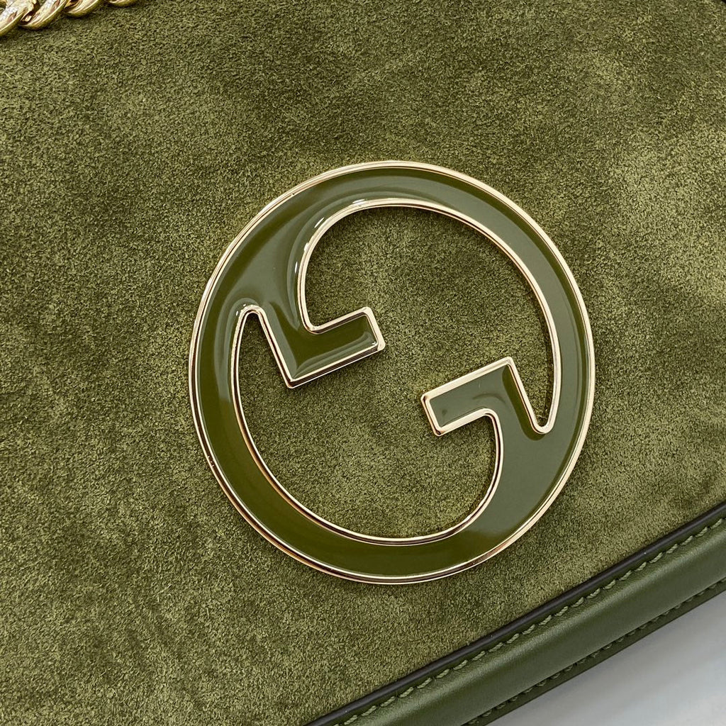 Gucci Blondie small shoulder bag in green suede 815715