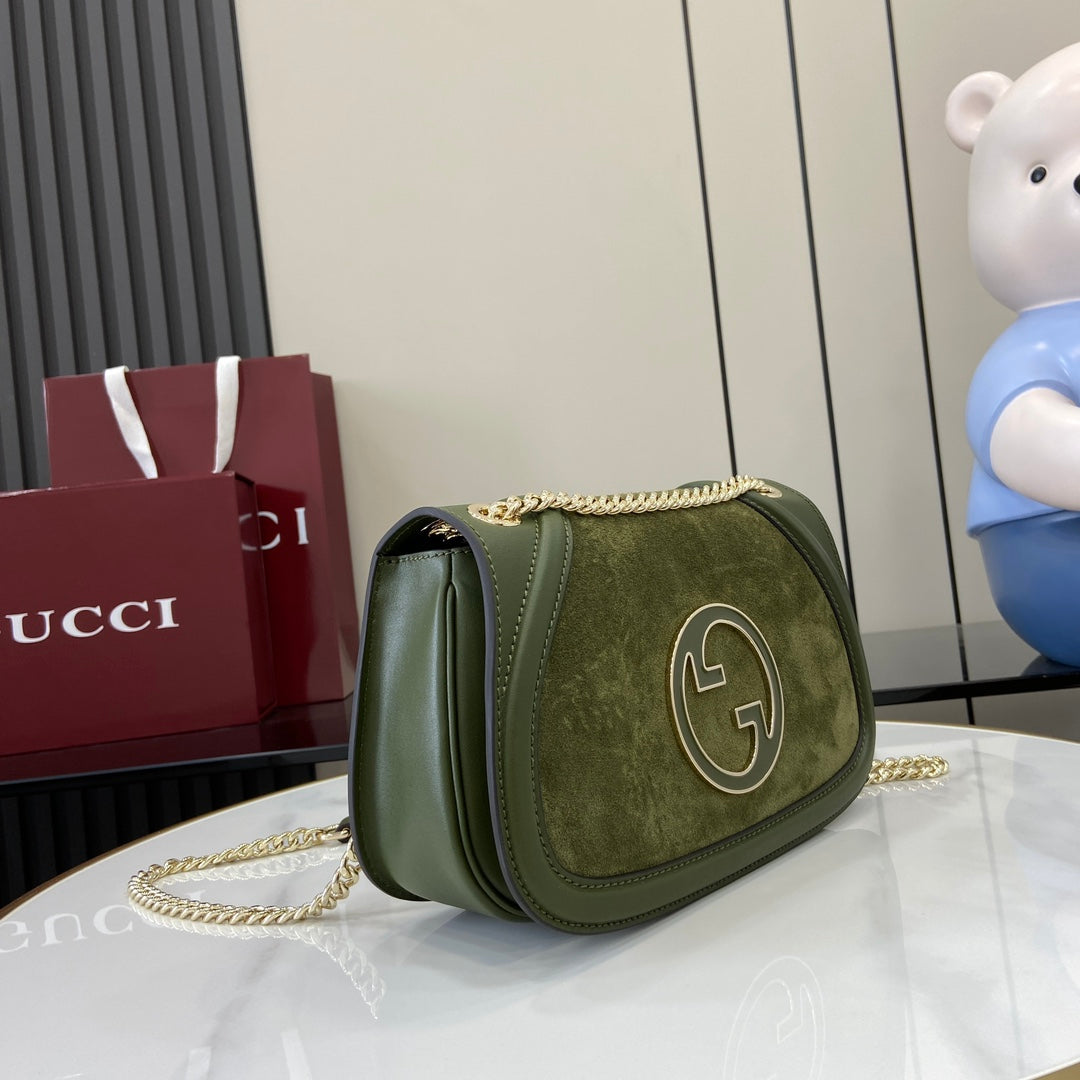 Gucci Blondie small shoulder bag in green suede 815715