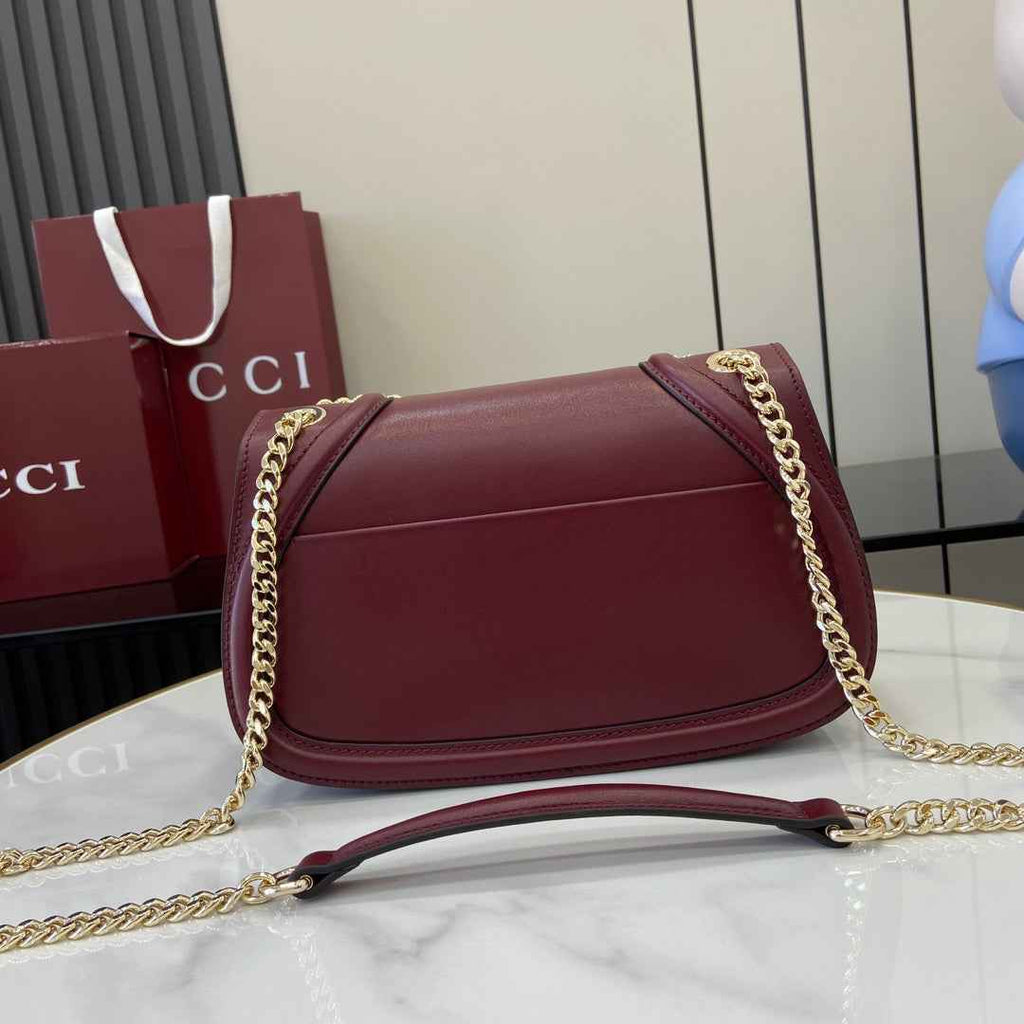 Gucci Blondie small shoulder bag in wine red leather 815715