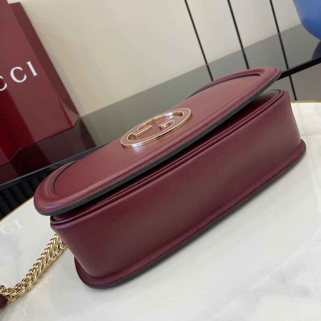 Gucci Blondie small shoulder bag in wine red leather 815715
