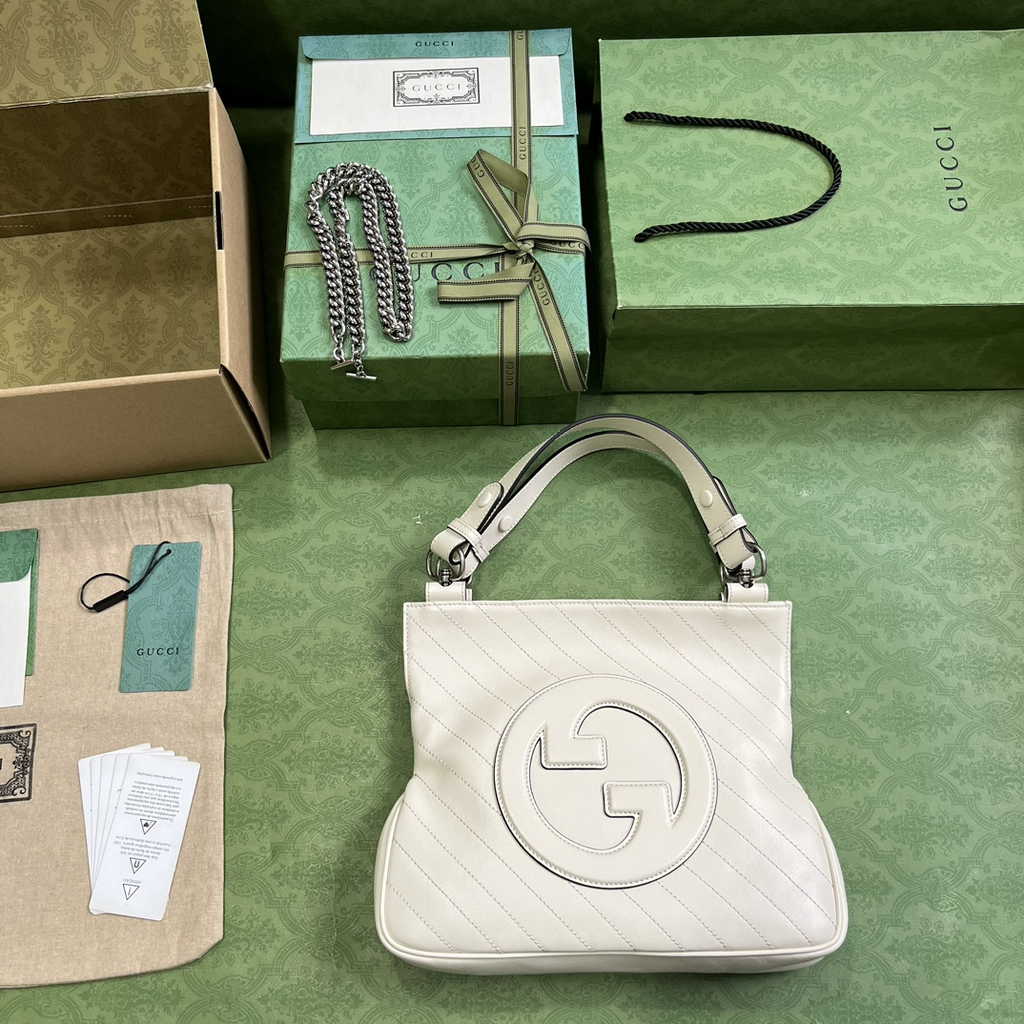 Gucci Blondie small tote bag in Beige lamé leather 751518