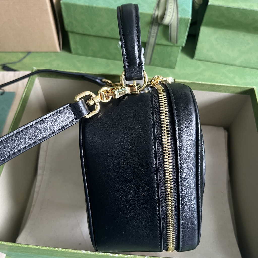 Gucci Blondie top handle bag in black leather ‎744434