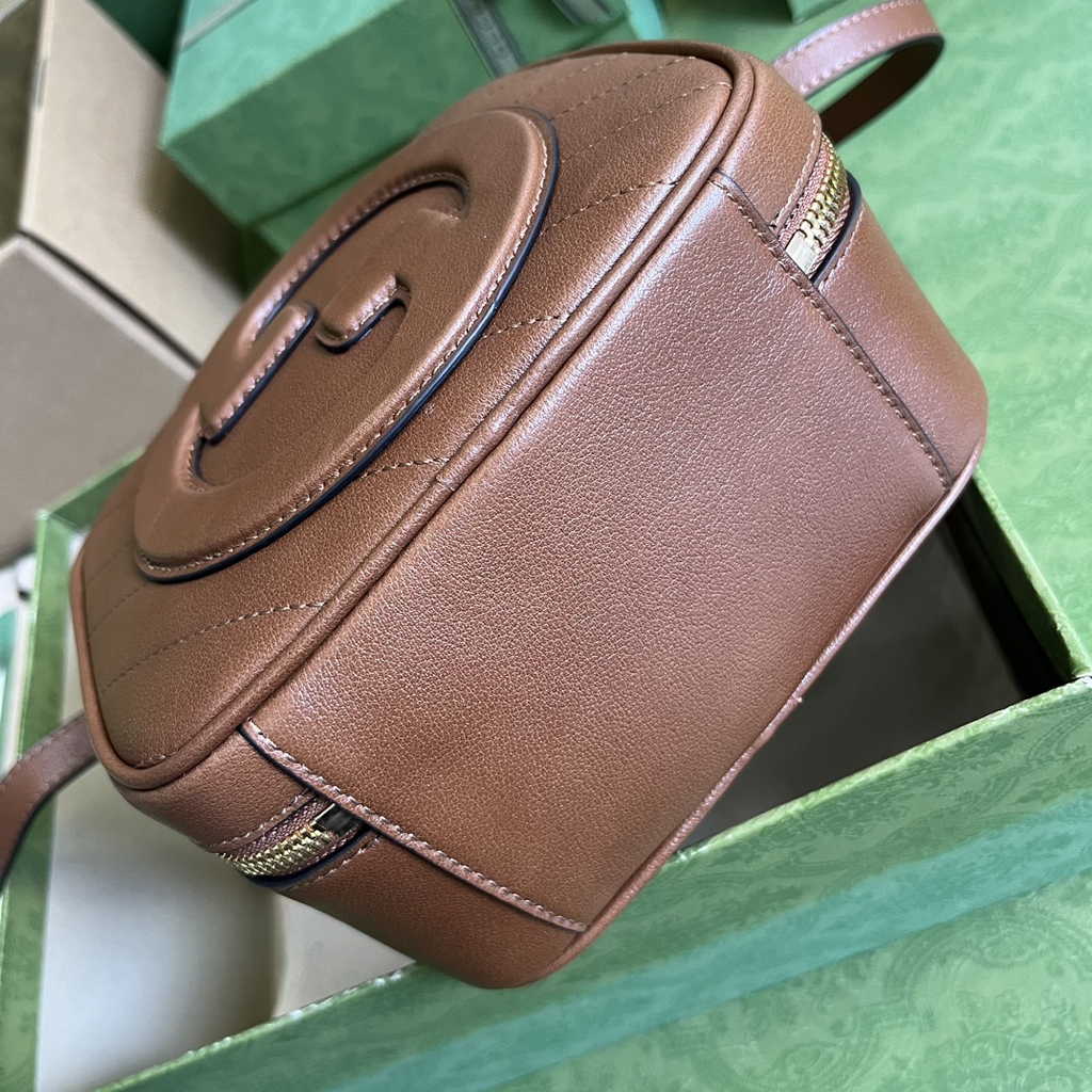 Gucci Blondie top handle bag in brown leather ‎744434