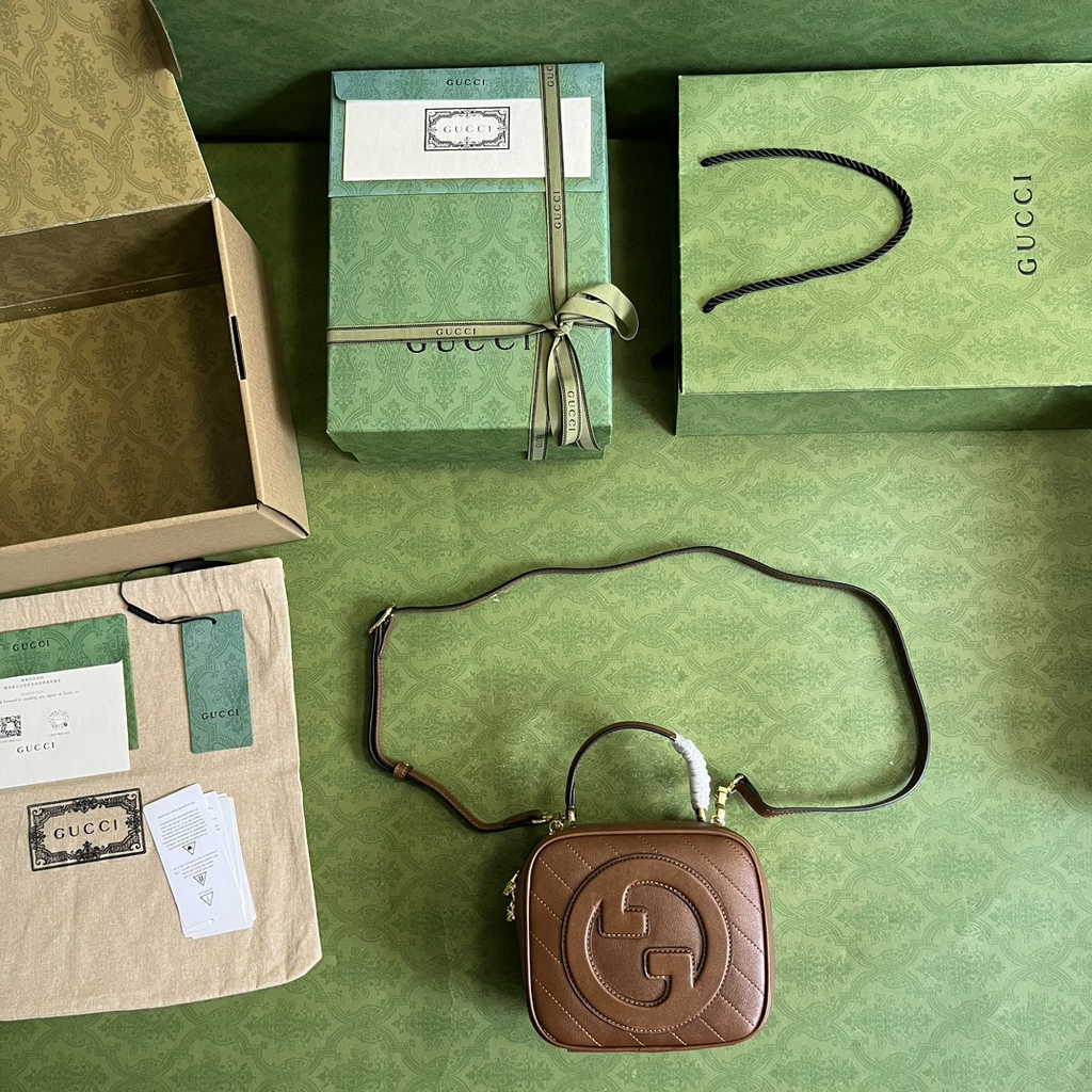 Gucci Blondie top handle bag in brown leather ‎744434