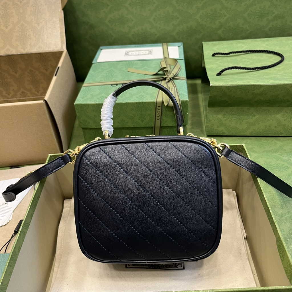 Gucci Blondie top handle bag in navy blue leather ‎744434